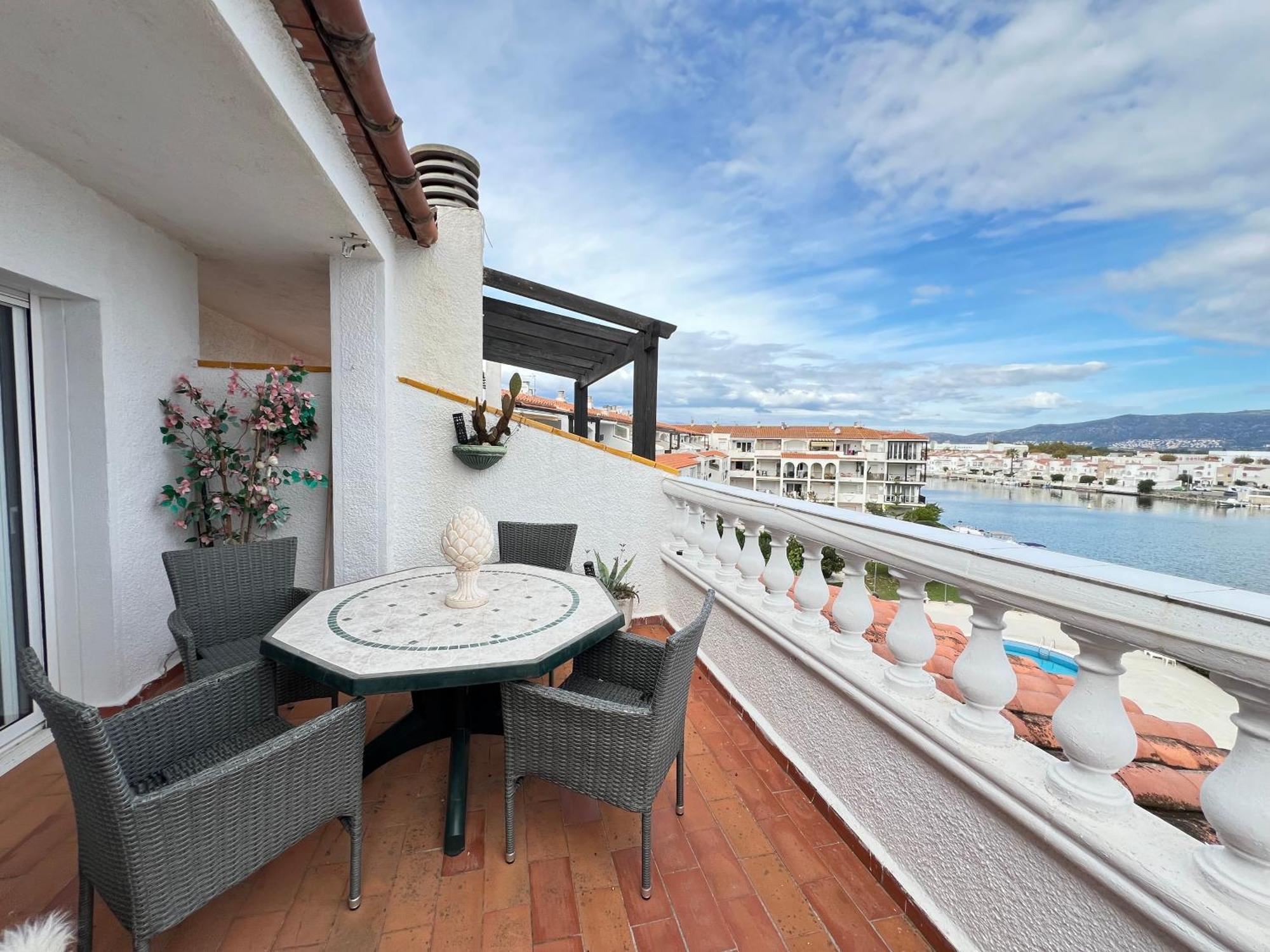 Apartamento Gran Lago Con Vistas Al Canal Empuriabrava Exterior photo