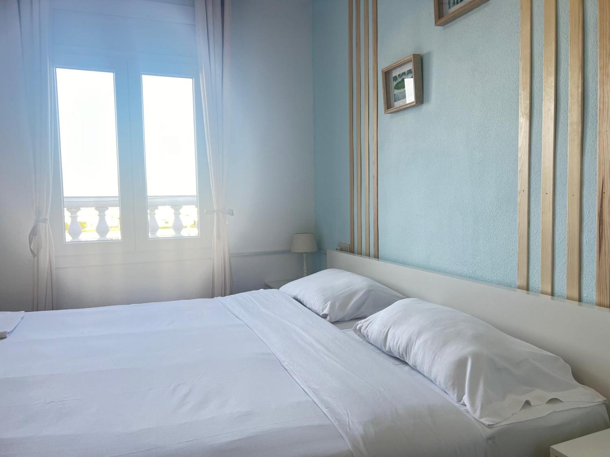 Apartamento Gran Lago Con Vistas Al Canal Empuriabrava Exterior photo